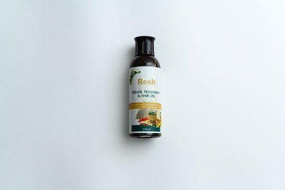 Resh Herbal Treatment & hair oil